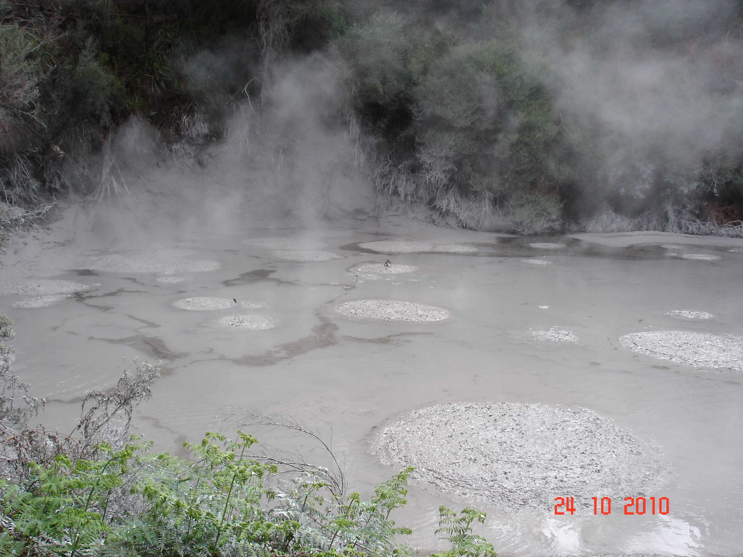 Wai-o-Tapu close to Rotorua city-3