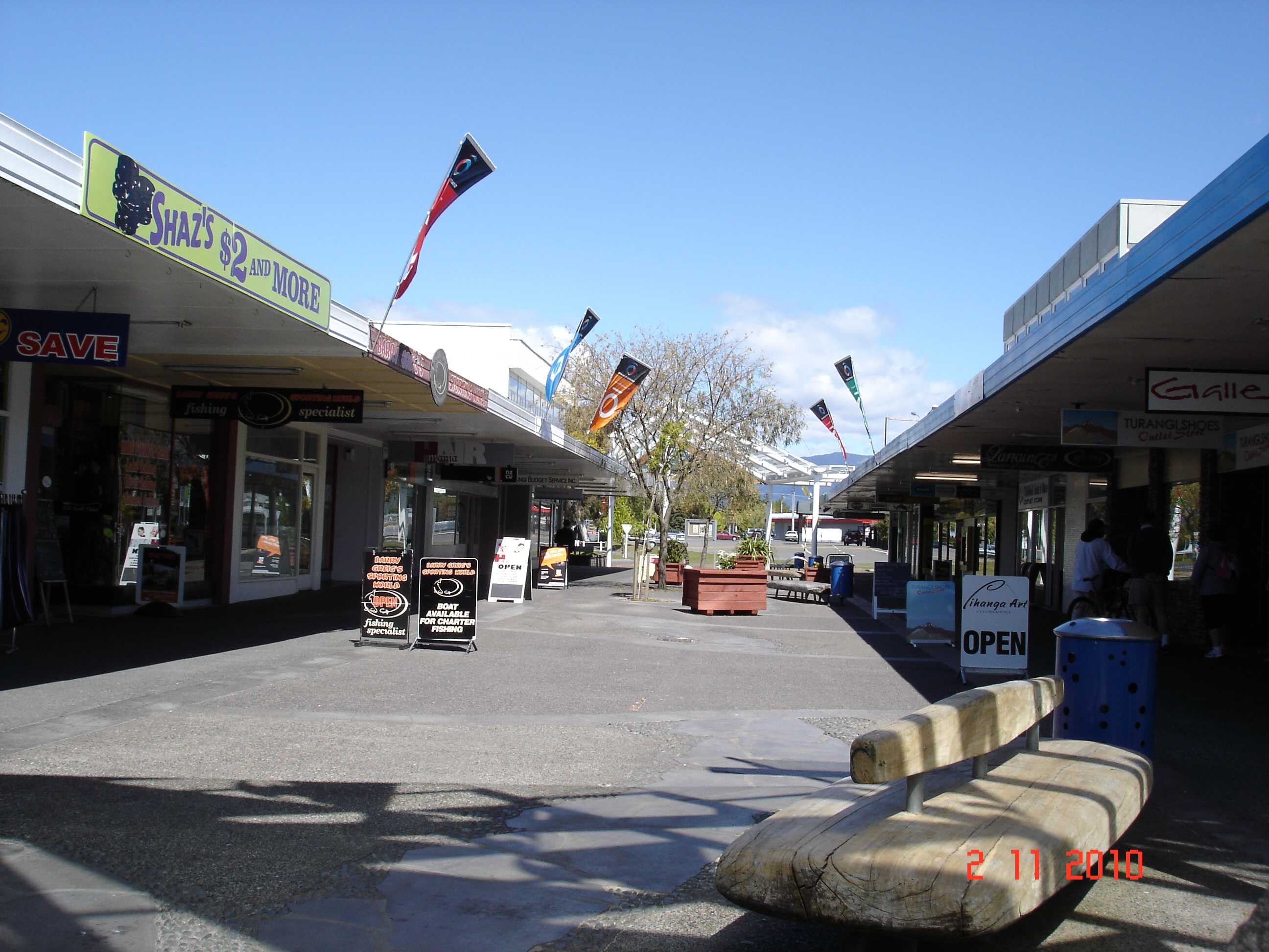 Small shopping centre in Turangi